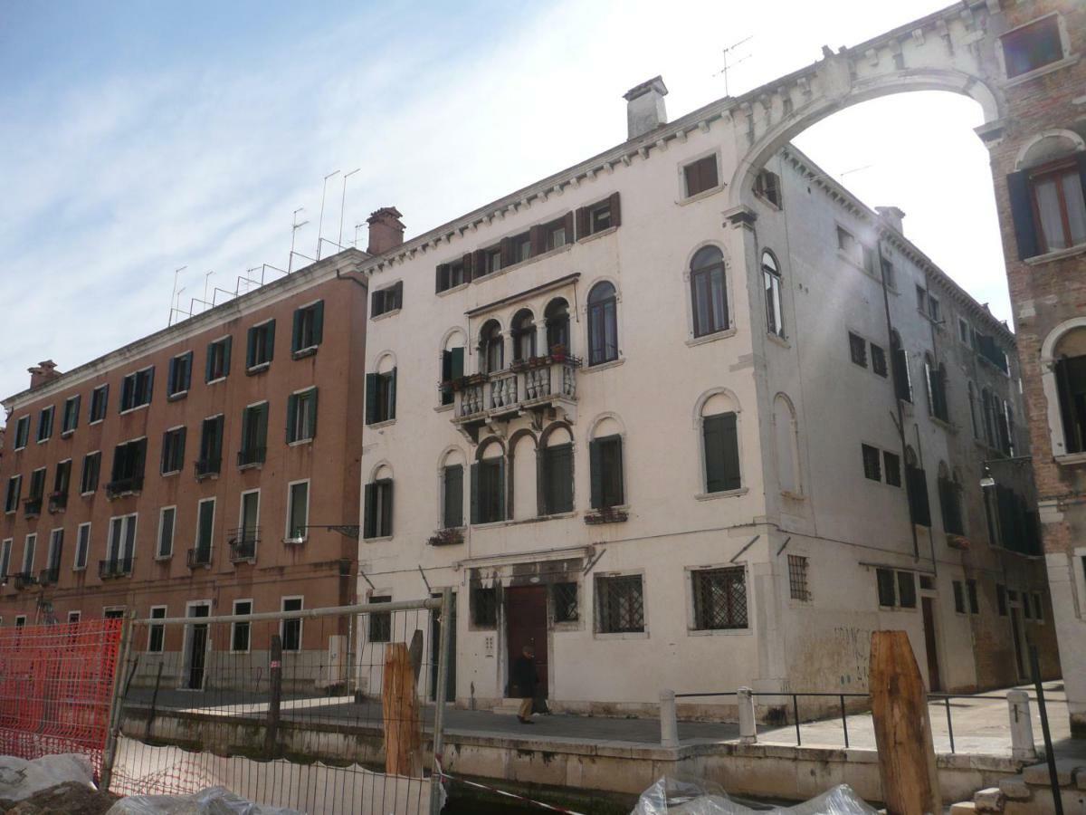 Apartment Ca Dei Fioi Piano Nobile In Palazzo Del 1500 *