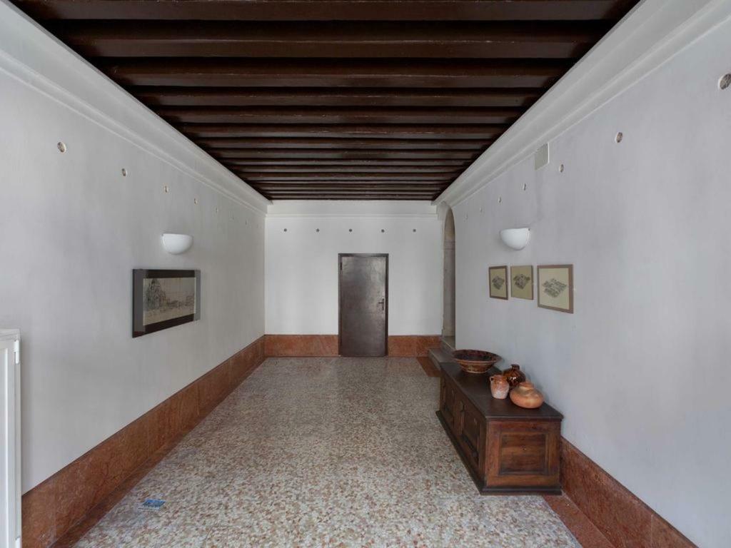 Ca Dei Fioi Piano Nobile In Palazzo Del 1500 Apartment